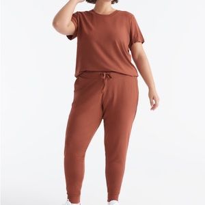 Knix Modal Lounge Set